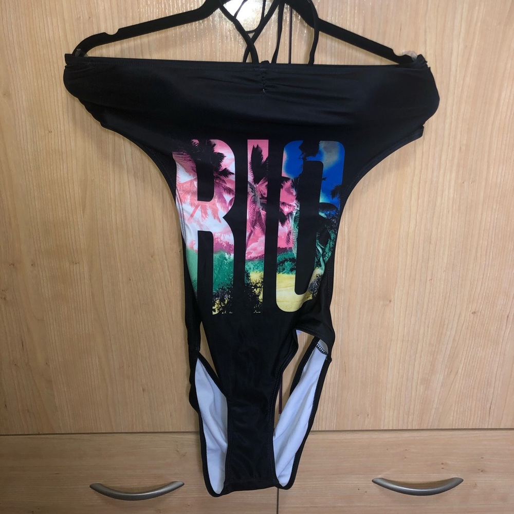 Swimsuit one piece